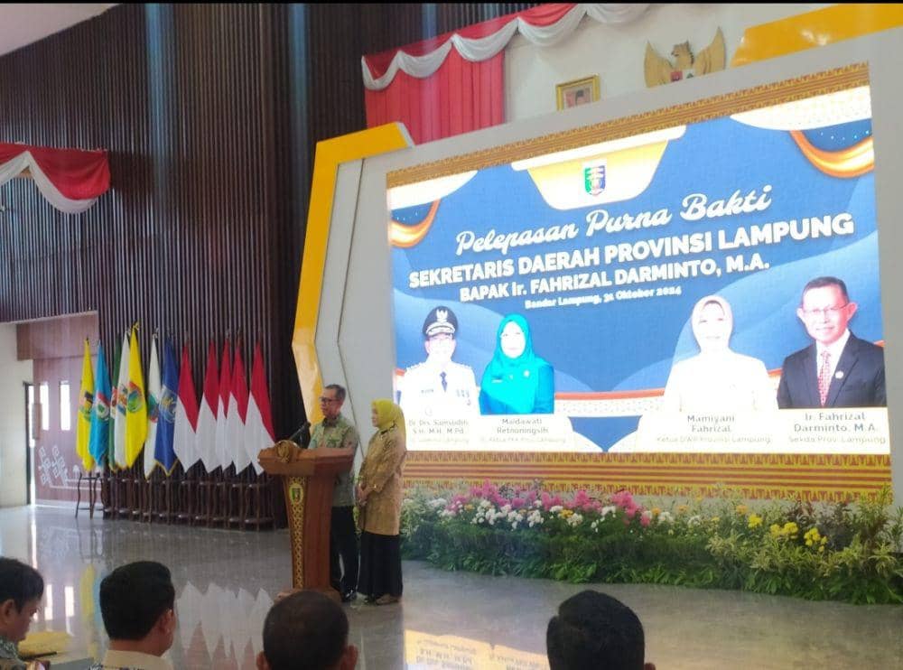 Fahrizal Darminto saat memberikan sambutan di acara pelapasannya, di Mahan Agung. (IDN Times/Muhaimin)