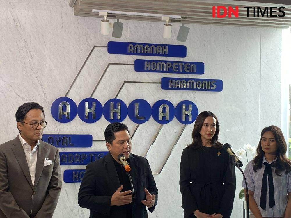 Menteri Pariwisata (Menpar), Widiyanti Putri Wardhana; dan Wakil Menteri Pariwisata (Wamenpar), Ni Luh Puspa menyambangi kantor Menteri BUMN, Erick Thohir di Jakarta, Kamis (31/10/2024)