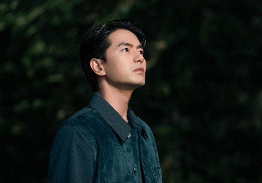 Lee Jin Wook di drama Dear Hyeri (instagram.com/channel.ena.d)