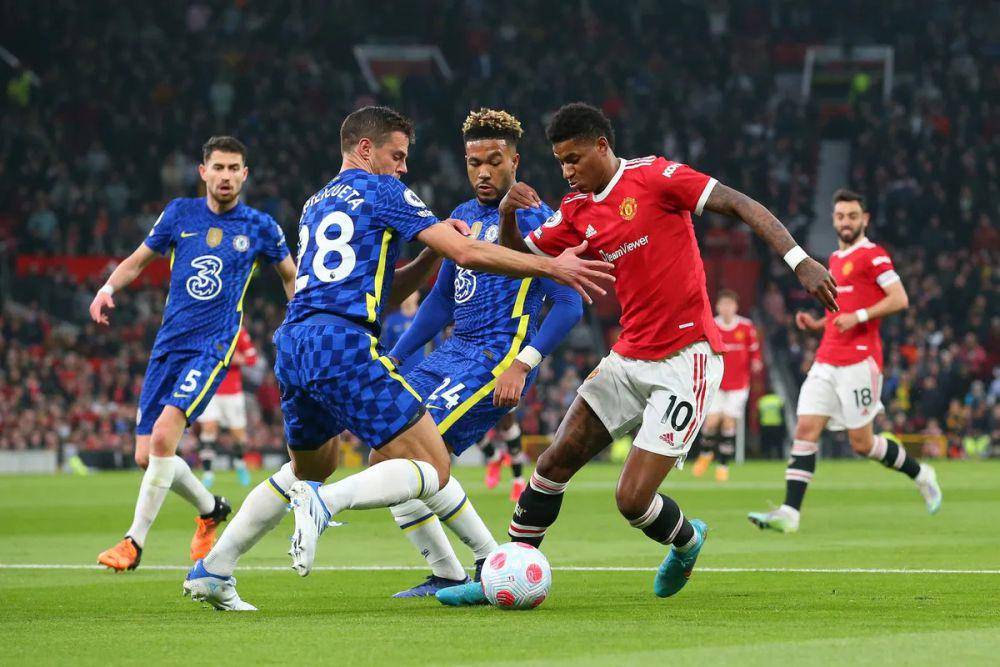 Manchester United melawan Chelsea di Premier League 2021/2022. (premierleague.com)