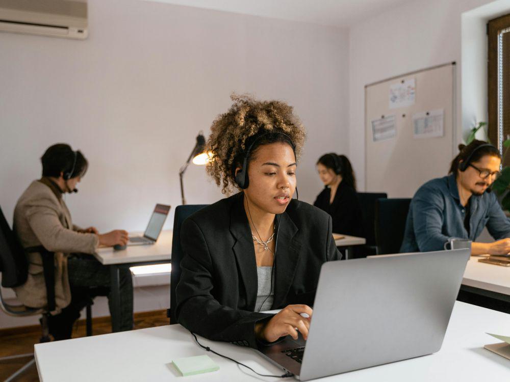 7 Cara Lain Bilang 'Sibuk' dalam Bahasa Inggris, Stop Bilang Busy