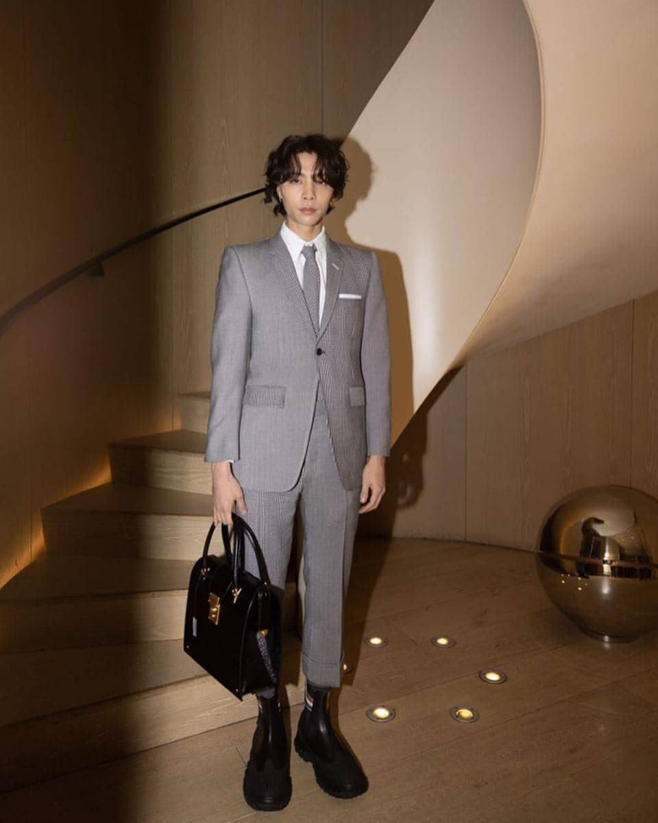 potret Johnny NCT (instagram.com/johnnyjsuh)