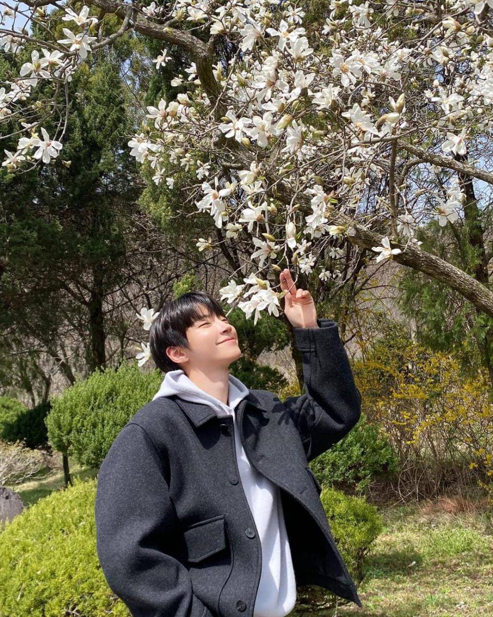 potret Hwang In Yeop (instagram.com/hi_high_hiy)