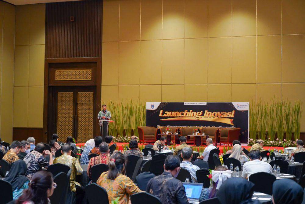 Badan Pendapatan Daerah (Bapenda) DKI Jakarta melaksanakan kegiatan sosialisasi bertajuk 'Launching Inovasi - Dasar Pengenaan PBJT Pajak Online Bapenda' pada Rabu, (30/10), di Golden Ballroom The Sultan Hotel, Jakarta. (dok. Bapenda)