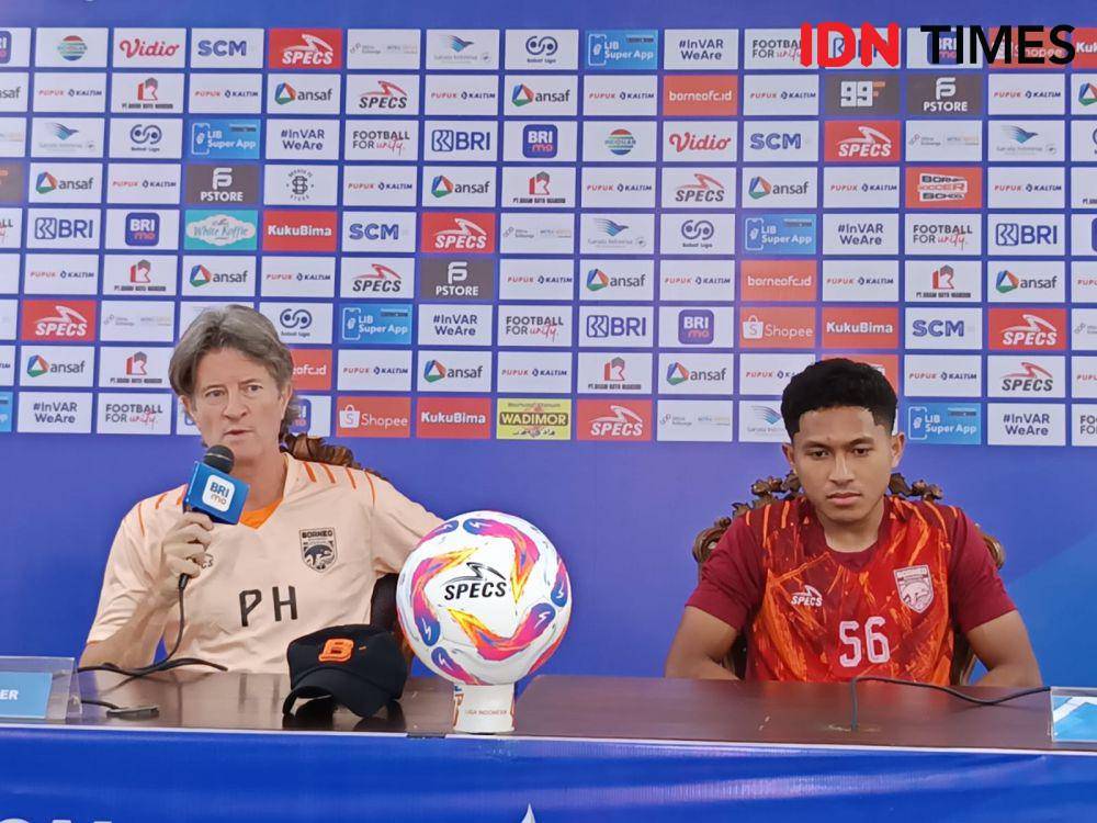 Pelatih Borneo FC, Pieter Huistra optimistis anak asuhnya bakal memetik kemenangan kontra Dewa United pada laga Sabtu (2/11/2024) nanti. (IDN Times/Erik)