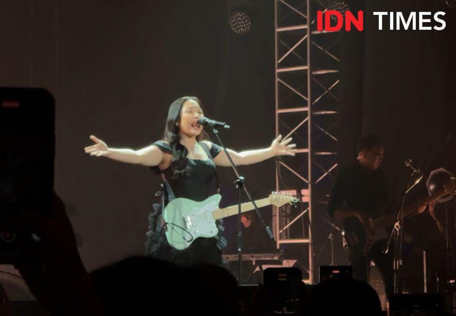 9 Momen Tak Terlupakan di Konser Juni Day X, Galau Maksimal!