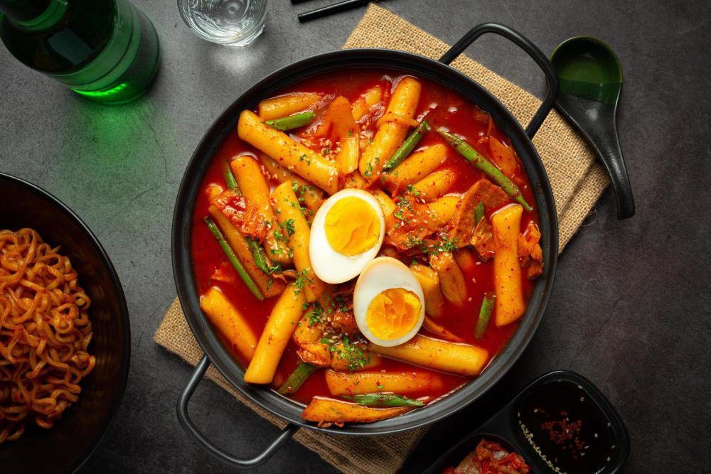 10 Makanan Pendamping Tteokbokki, Ada Favorit Kamu?