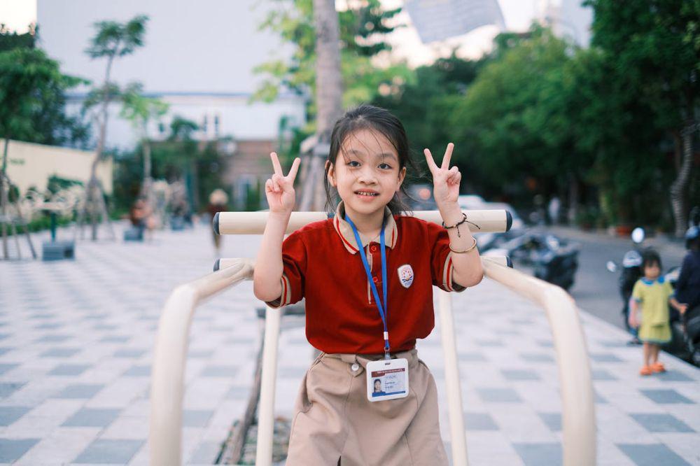 6 Alasan Tak Perlu Malu Gak Daftarkan Anak di Sekolah Mahal, Realistis