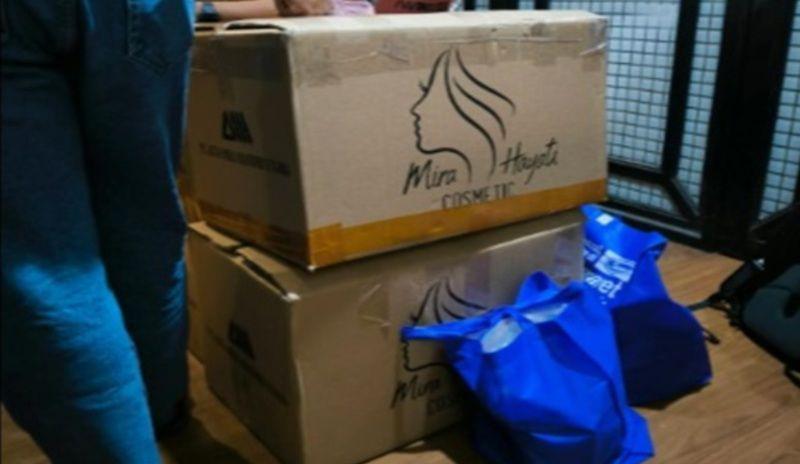 Produk skincare Mira Hayati yang diamankan Polda Sulsel / Istimewa