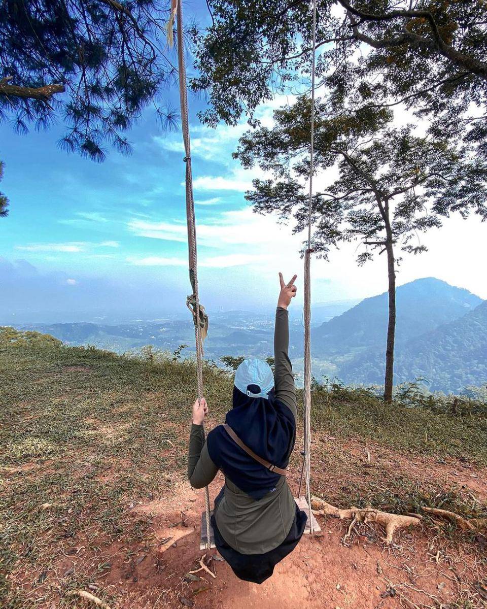 Bukit Daolong (instagram.com/jalanbarengistri)