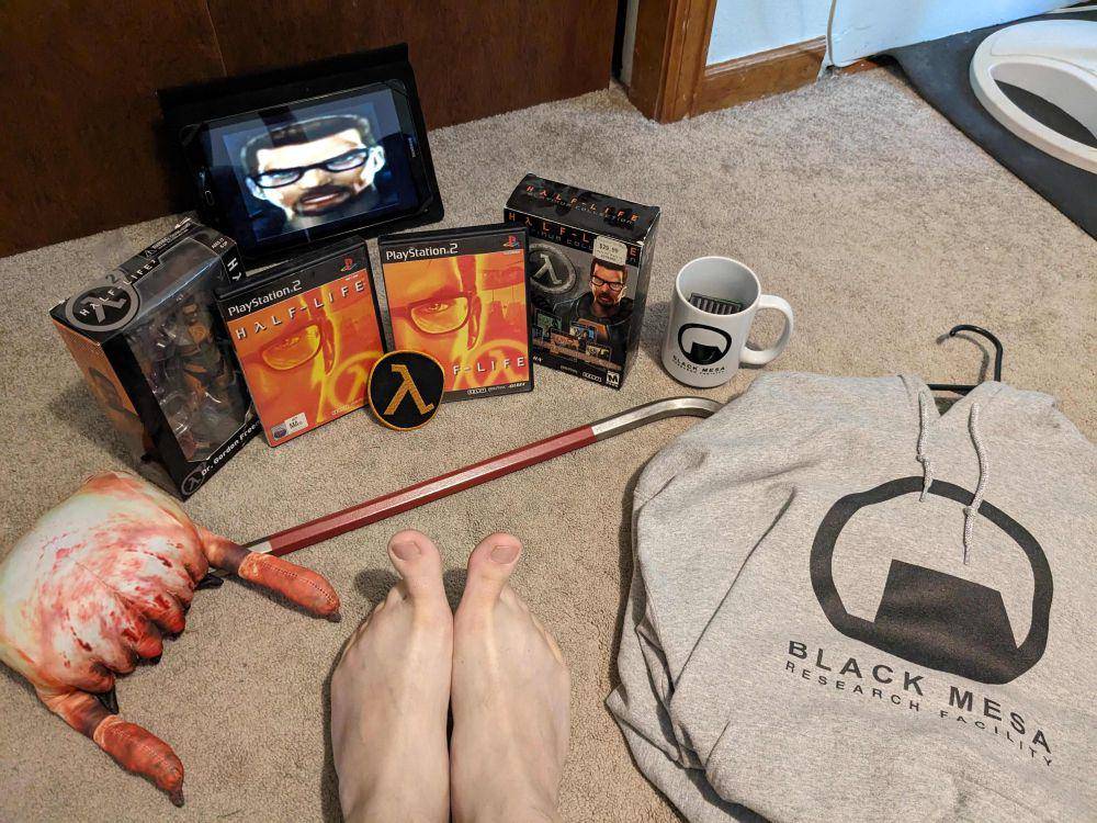potret koleksi Half Life (reddit.com/user/Covoh)
