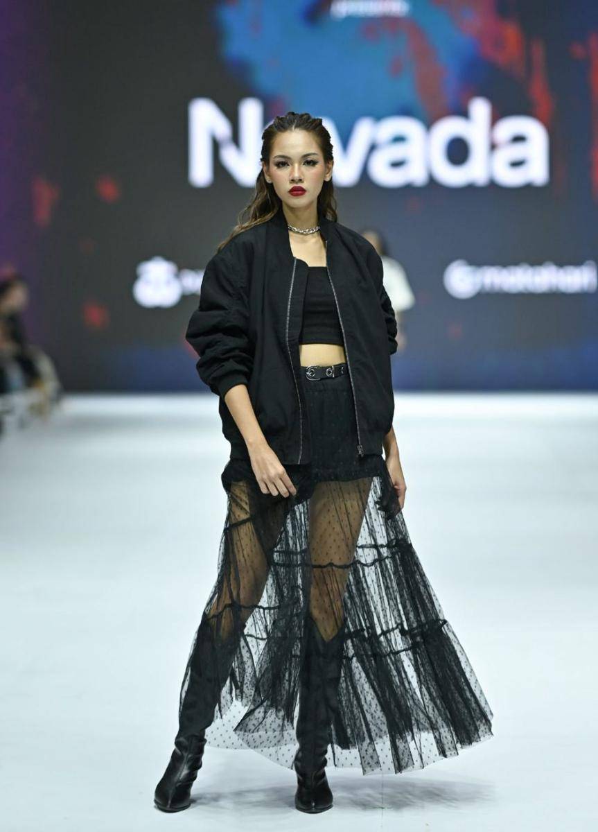 koleksi Matahari dari brand NEVADA di Jakarta Fashion Week 2025 (dok. Jakarta Fashion Week/Dandy Hendrata)