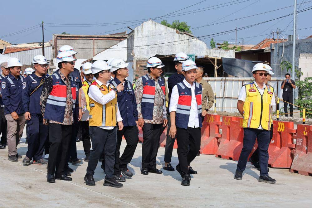 Akhir Pekan di Solo, Wapres Gibran Tinjau Elevated Rail Simpang Joglo