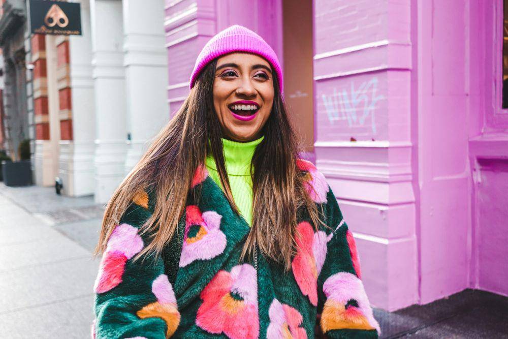 Ilustrasi perempuan karier (unsplash.com/Laura D Vargas)