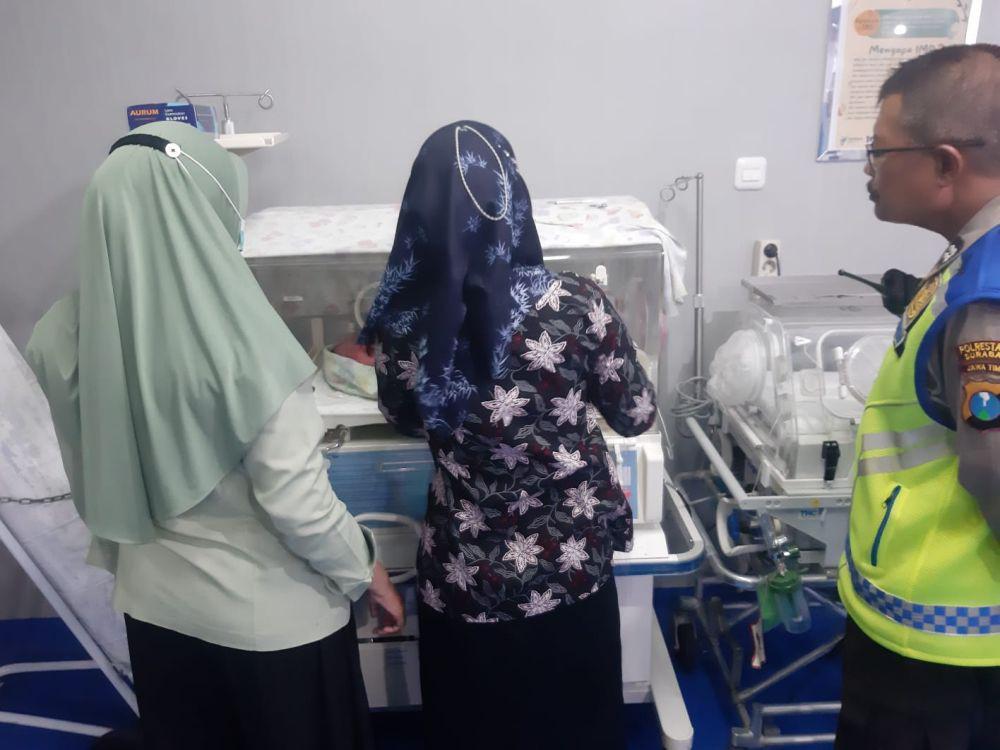 Bayi Ditemukan di Atap, Ada Prosedur Kalau Mau Adopsi