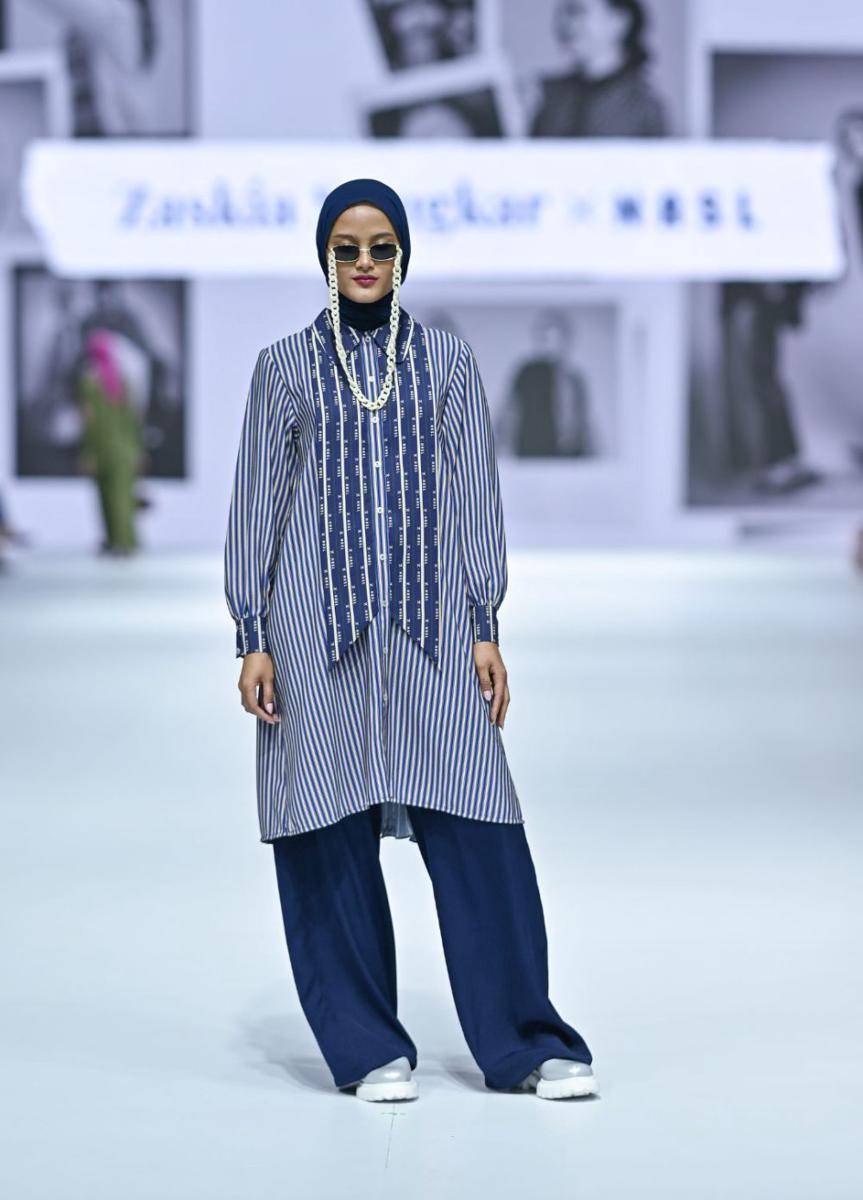 koleksi Zaskia Sungkar X NASL di JFW 2025 (dok. Jakarta Fashion Week/Dandy Hendrata)