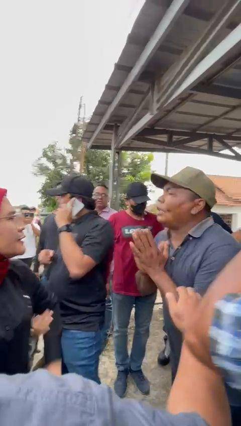 Istimewa/ Tangkapan layar video Nina bersitegang