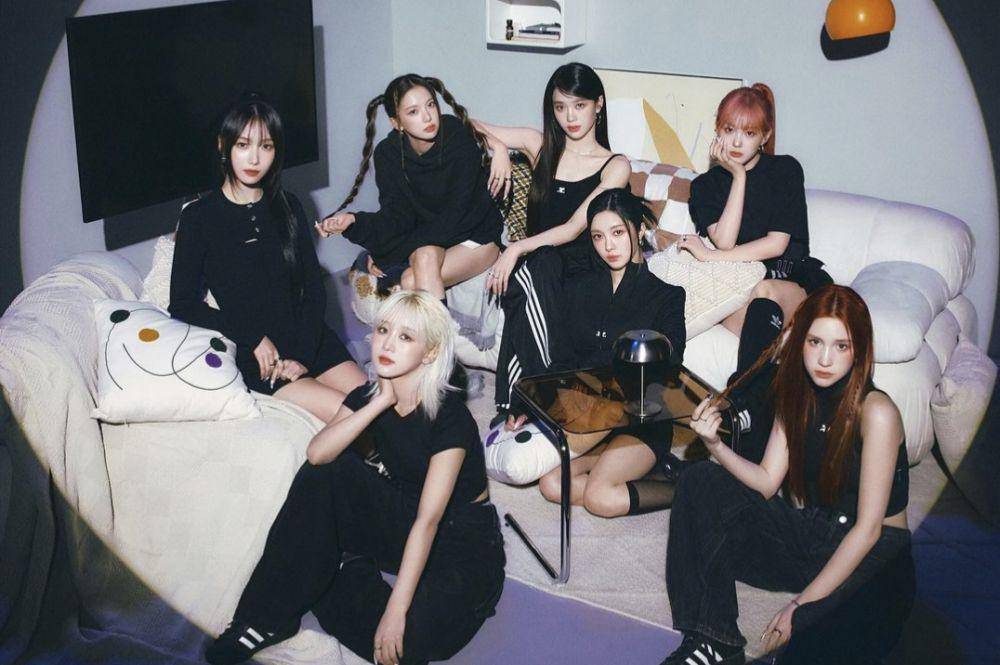 potret Kep1er di mini album TIPI-TAP (instagram.com/official.kep1er)