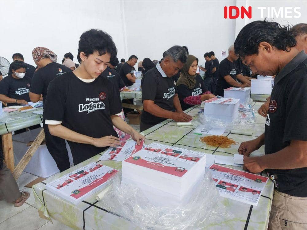 Surat Suara Wali Kota-Wakil Wali Kota Tangerang Mulai Dilipat-Sortir