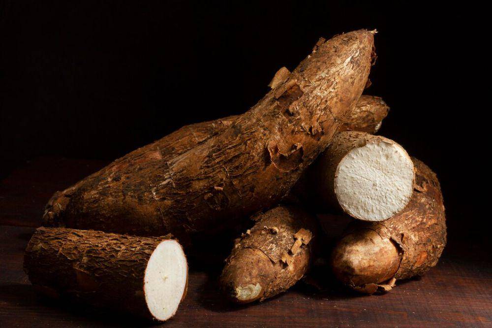 singkong atau ubi kayu (freepik.com/freepik)