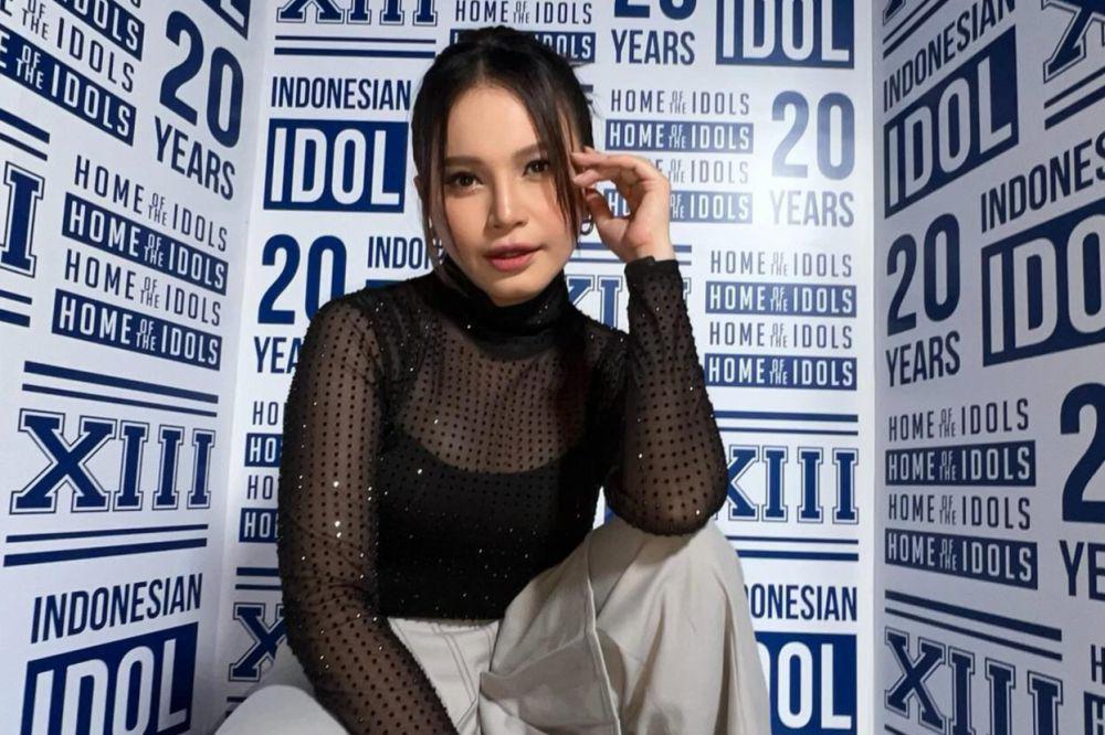 10 Lagu Indonesia tentang Cinta Segitiga yang Rumit, Dramatis!