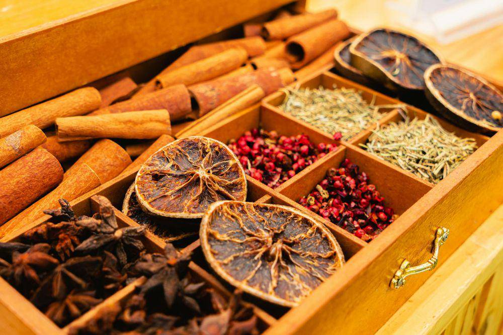 ilustrasi herbal (pexels.com/Lucas Andrade)