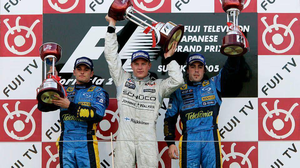 Kimi Raikkonen (tengah) menjuarai GP Jepang 2005. (formula1.com)