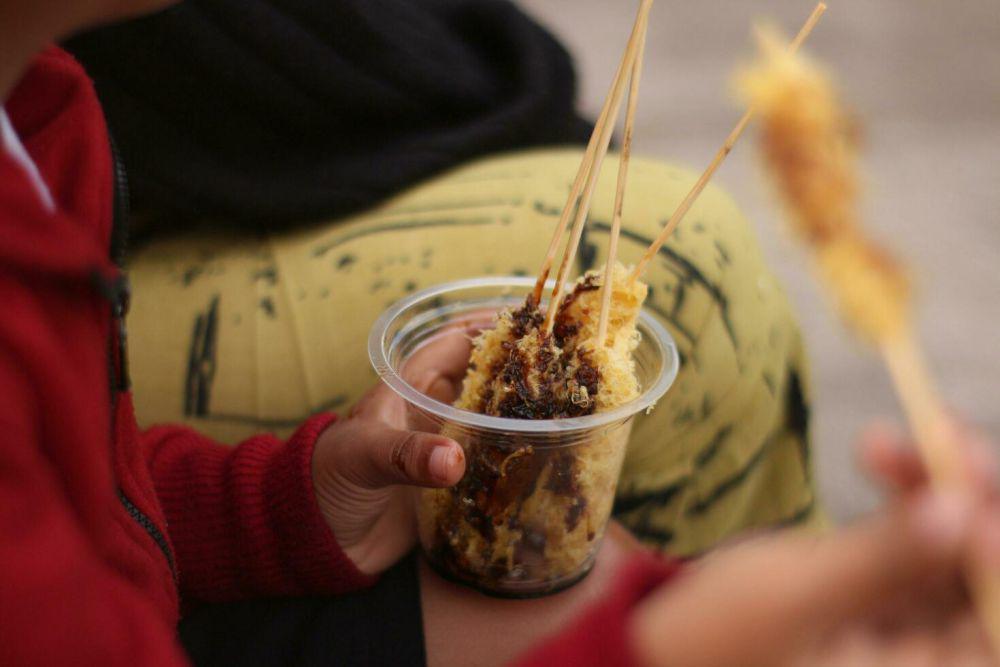15 Ide Makanan Cocok Dijual Harga Seribuan, Laris Manis!