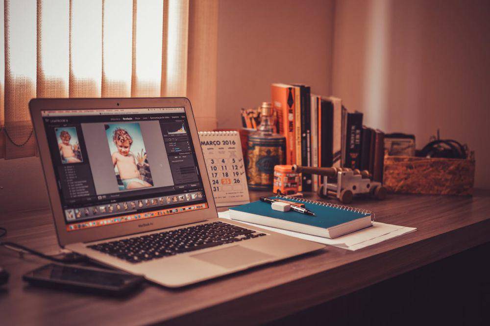 Ilustrasi freelancer (pexels.com/Caio)