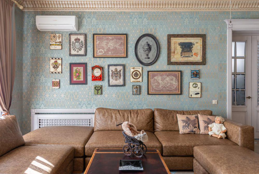 7 Inspirasi Gallery Wall di Rumah, Ubah Dinding Jadi Wadah Nostalgia