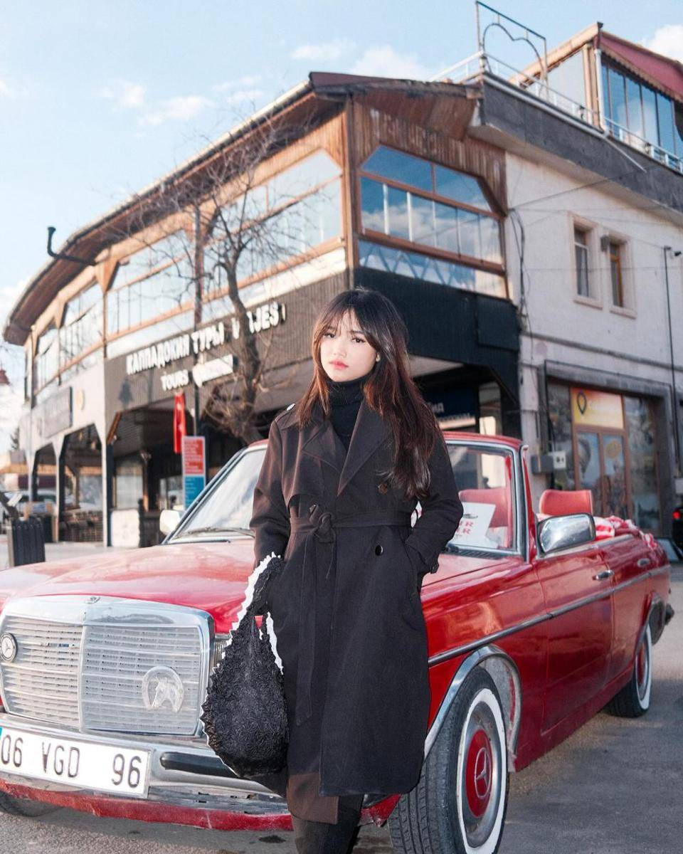 FujI Utami (instagram.com/fuji_an)