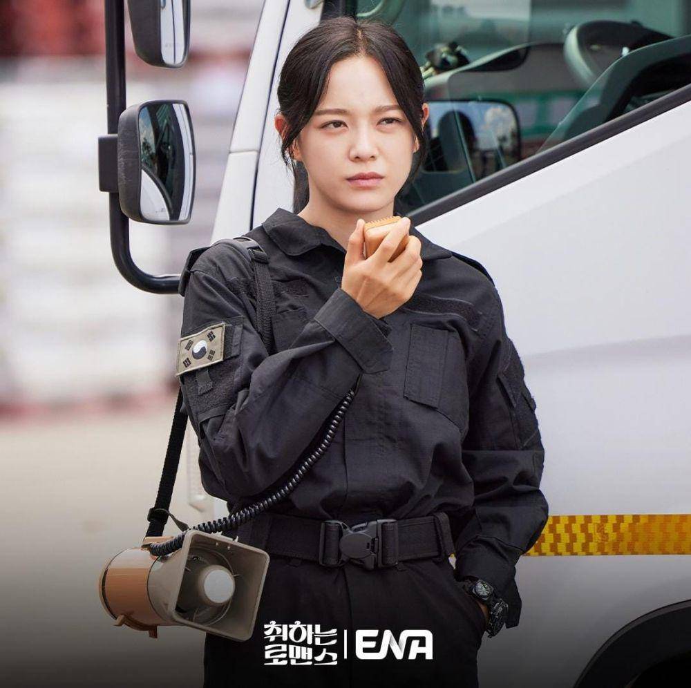 Kim Se Jeong di drama Brewing Love (instagram.com/channel.ena.d)