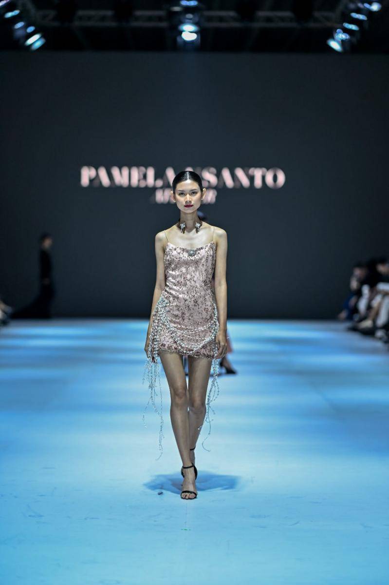 Koleksi Pamela Usanto di Jakarta Fashion Week 2025 (dok. Jakarta Fashion Week)