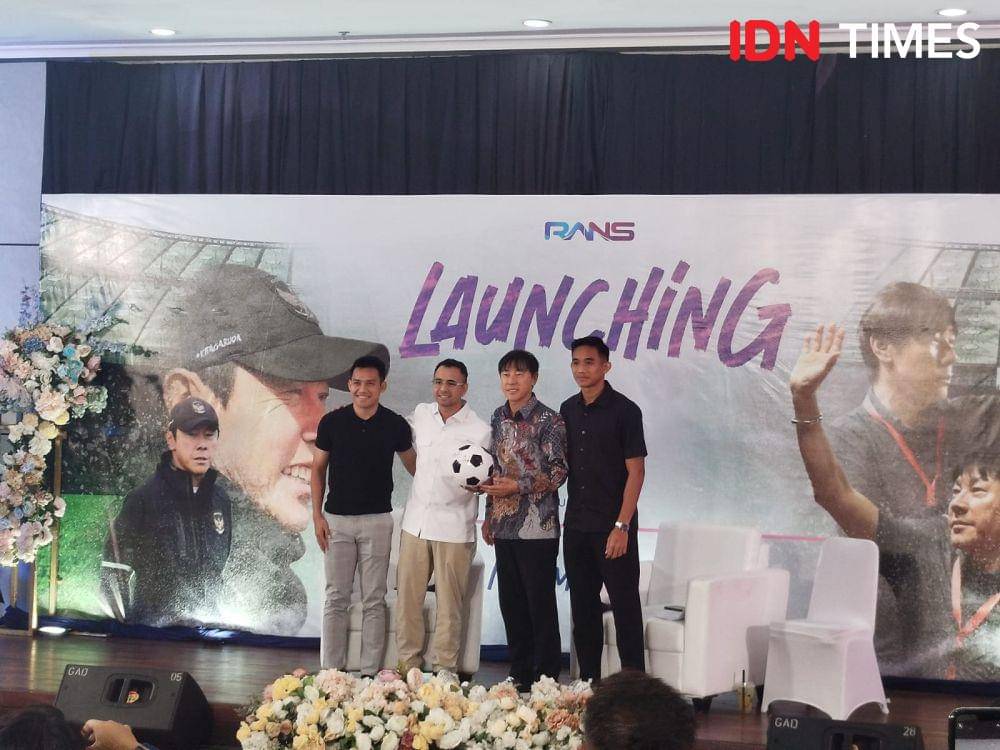 Peluncuran STY Foundation di RANS Office. (IDN Times/Sandy Firdaus)