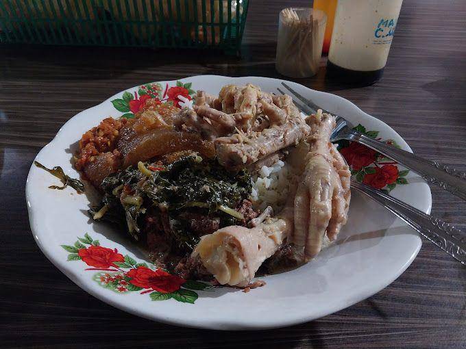 Gudeg Ceker Bu Witri, Solo (google.com/maps/Febri Prasetyo)