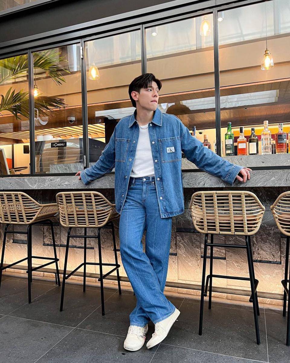 outfit cafe date ala Gap Jakarin (instagram.com/gapjakarin)
