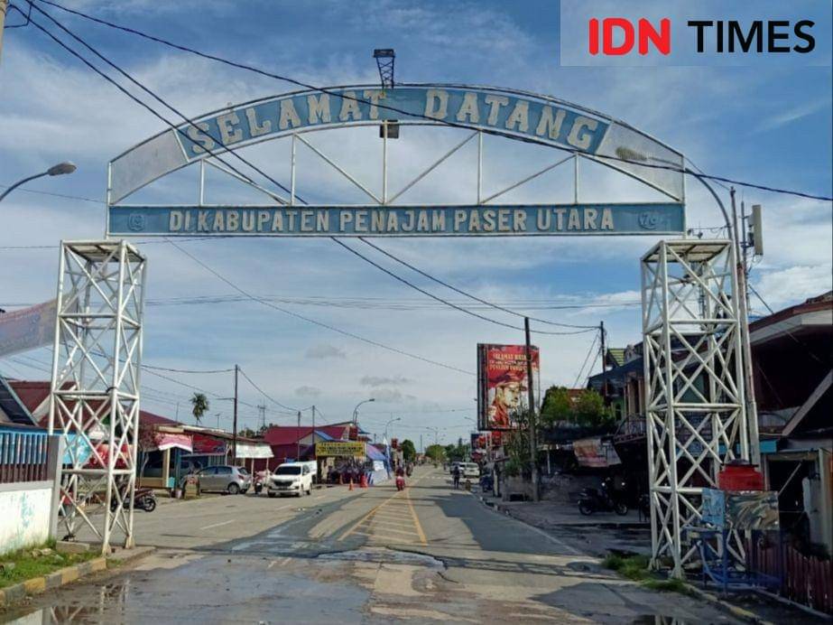 Pintu gerbang masuk kabupaten Penajam Paser Utara (IDN Times/Ervan)