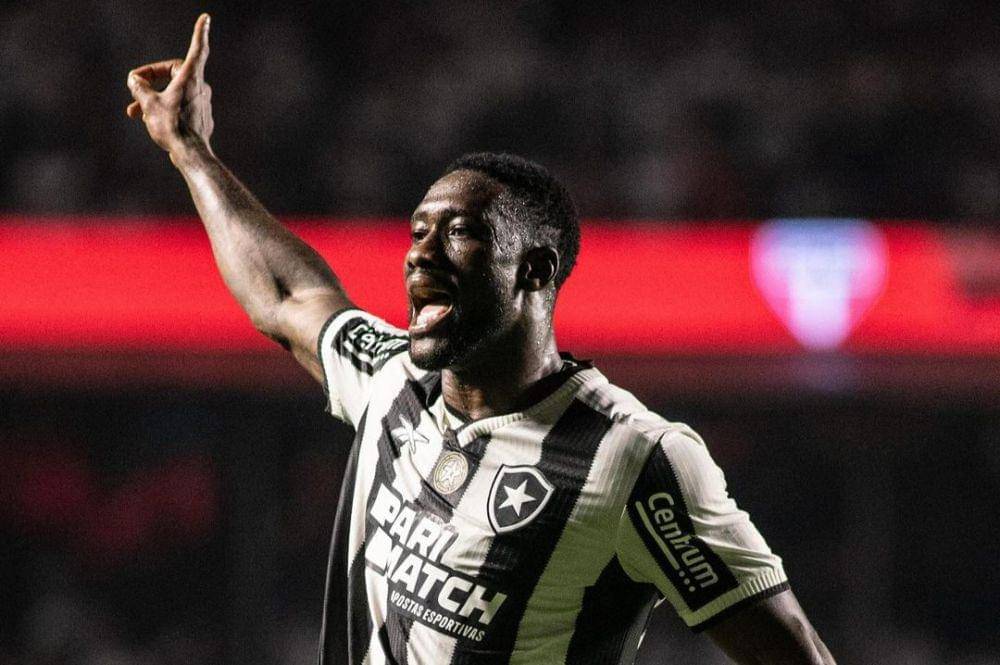 Bastos (instagram.com/bastosquissanga)