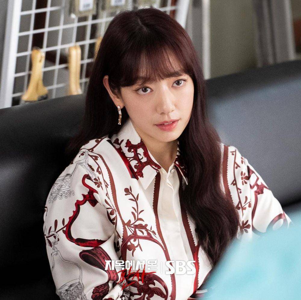 Park Shin Hye di drama The Judge from Hell (instagram.com/sbsdrama.official)