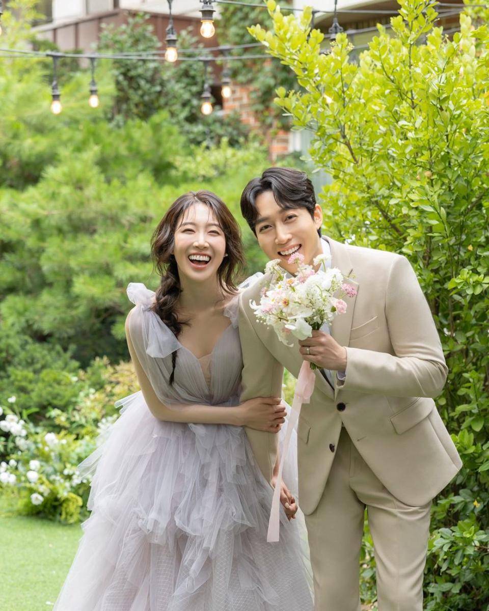 potret prewedding Youngheun (instagram.com/youngheuneeda)
