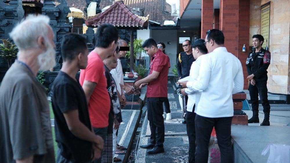 Proses pemindahan warga binaan dari Lapas Tabanan ke Lapas Karangasem dan Bangli (Dok.IDNTimes/Istimewa)