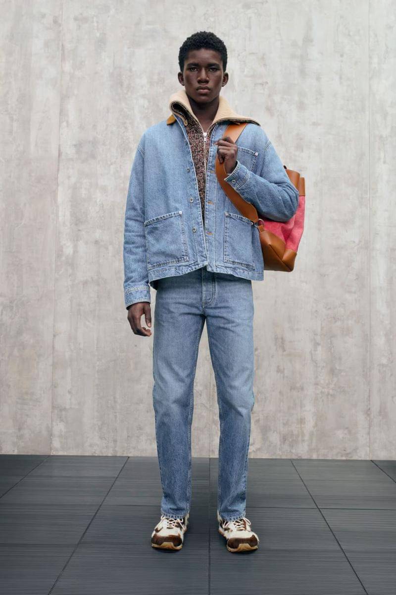 Bottega Veneta Pre-Spring 2025 lookbook (dok. Bottega Veneta)