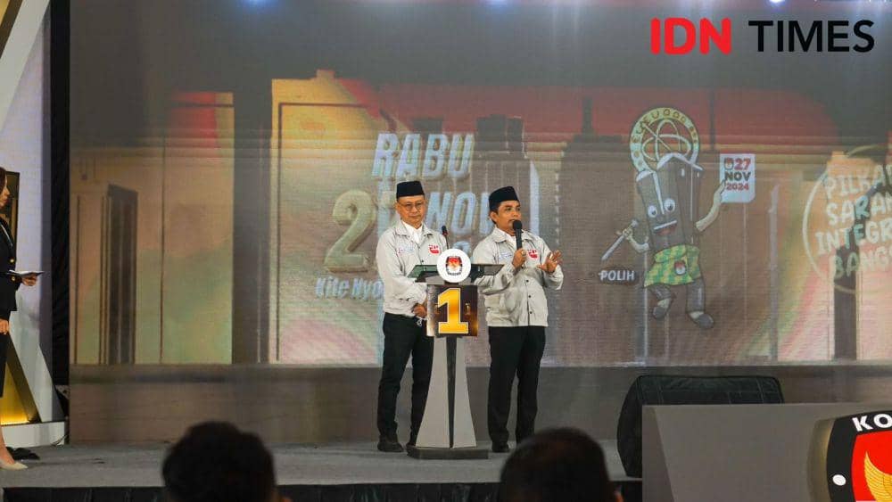 Calon Wali Kota dan Wakil Wali Kota Pontianak nomor urut 1, Edi Rusdi Kamtono dan Bahasan. (IDN Times/istimewa).