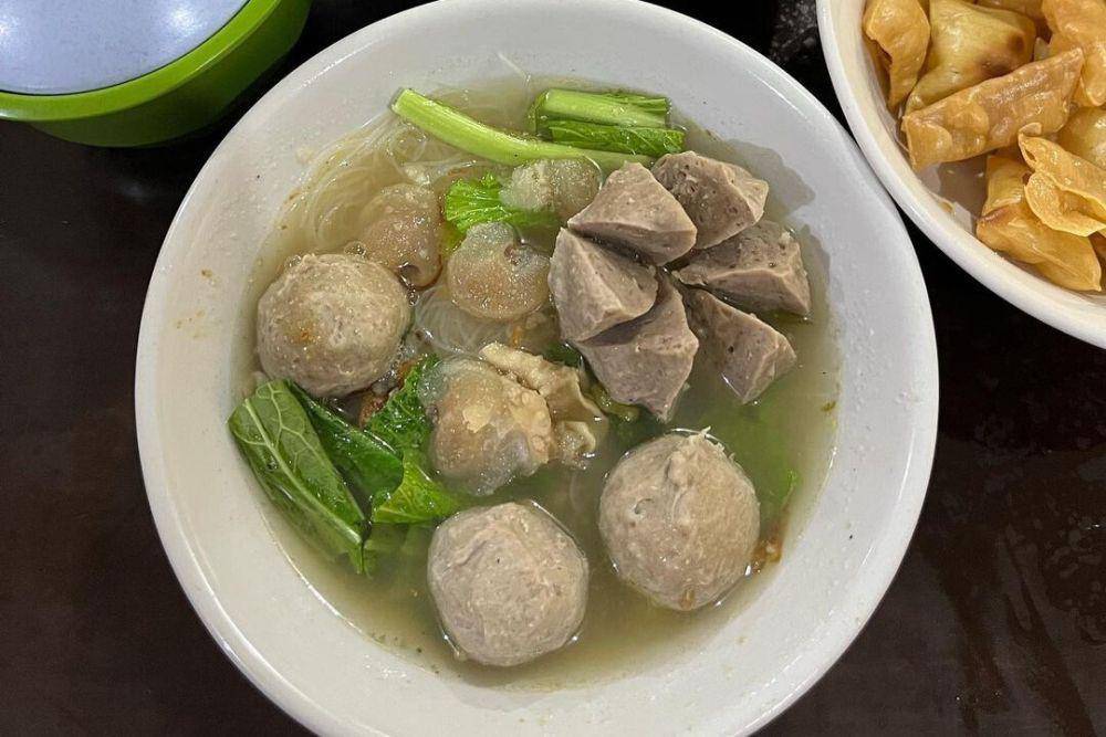 Potret Bakso Lesus (instagram.com/wargatangsel)