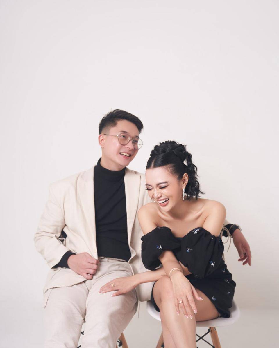 potret photoshoot Wika Salim dan kekasih (instagram.com/wikasalim)
