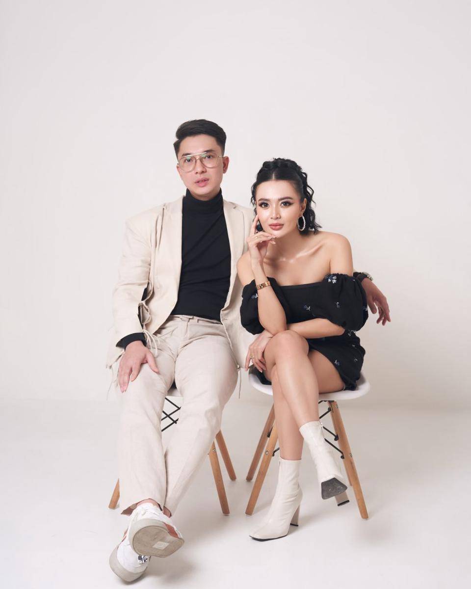 potret photoshoot Wika Salim dan kekasih (instagram.com/wikasalim)