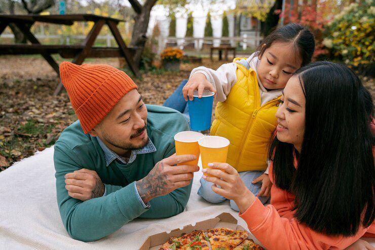 family time (freepik.com/freepik)