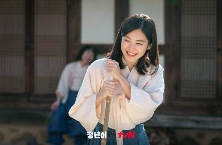 still cut drakor Jeongnyeon: The Star is Born (twitter.com/CJnDrama)