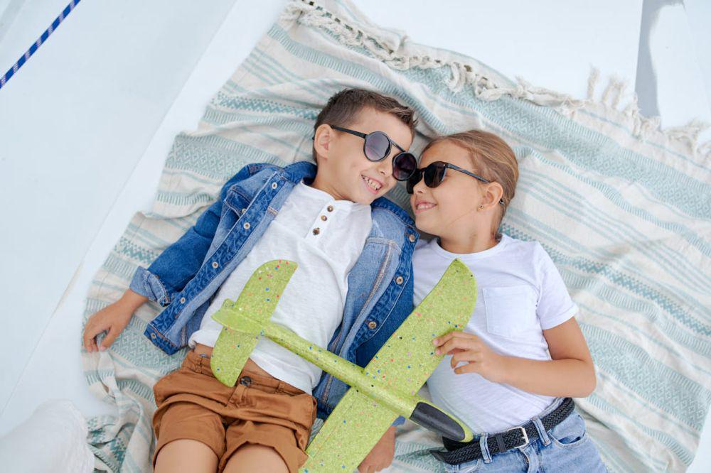 5 Tips saat Anak Mengalami Cinta Monyet, Larang atau Biarkan?