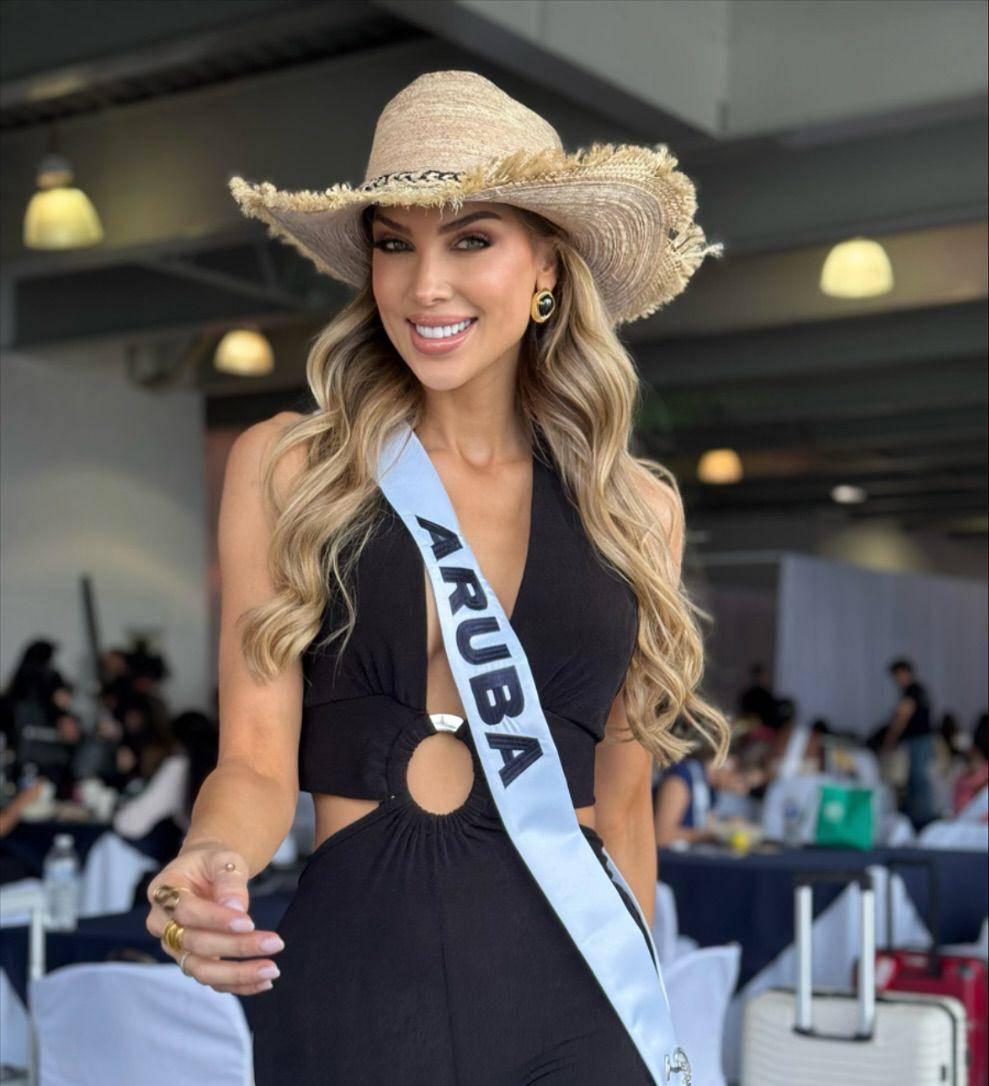 Potret Miss Universe Aruba 2024, Anouk Eman (instagram.com/anoukeman)